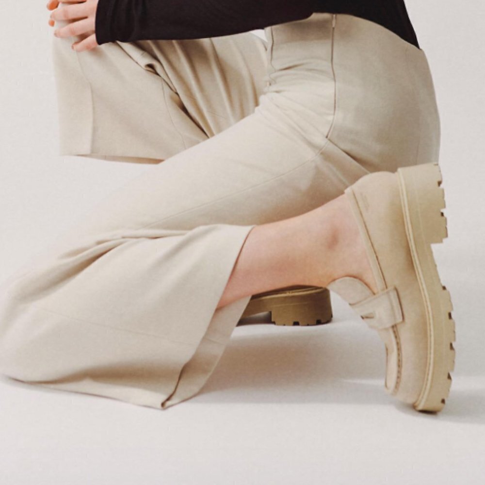 Anthropologie Vagabond Cosmo 2.0 Loafer in Beige/Sand NWOT JB